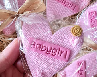 Biscoitos de fondant, biscoitos em formato de coração, lembrancinhas de festa, biscoitos personalizados, Feliz Aniversário, Dia das Mães