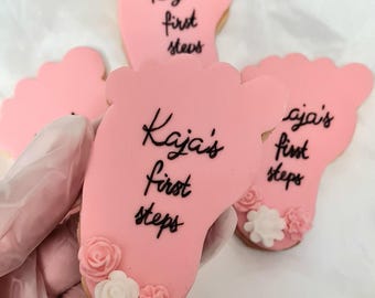 Fondant cookies, "first steps" cookies, party favors, personalized cookies, baby cookies