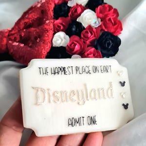 Fondant Cookies Disneyland Cookies Party Favors Personalized Cookies Happy Birthday