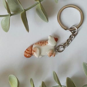 Orange Katzenanhänger, handgemachte Polymer Clay Katze Schlüsselanhänger