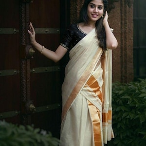 Traditional Kerala Mundum Neriyathum Set Mundu with Golden Kasavu Border