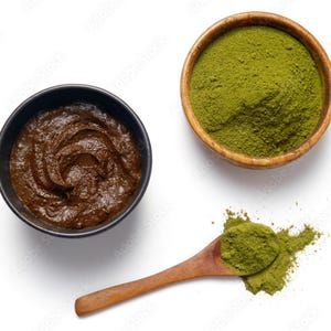 Marokkanische Henna, Natürliche getrocknete Henna-Blätter, Bio-Rote DIY-Färbung für die Haare, Bio-Hautpflege, Marokkanische Henna. 