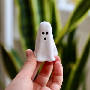 Handmade Polymer Clay Ghost Figurine: Spooky Halloween Decor