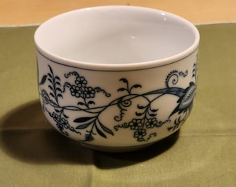 Zuccheriera aperta vintage in porcellana Zwiebelmuster con cipolla blu