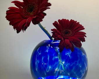 Hand Blown Blue Tortise Vase (9-Inch)