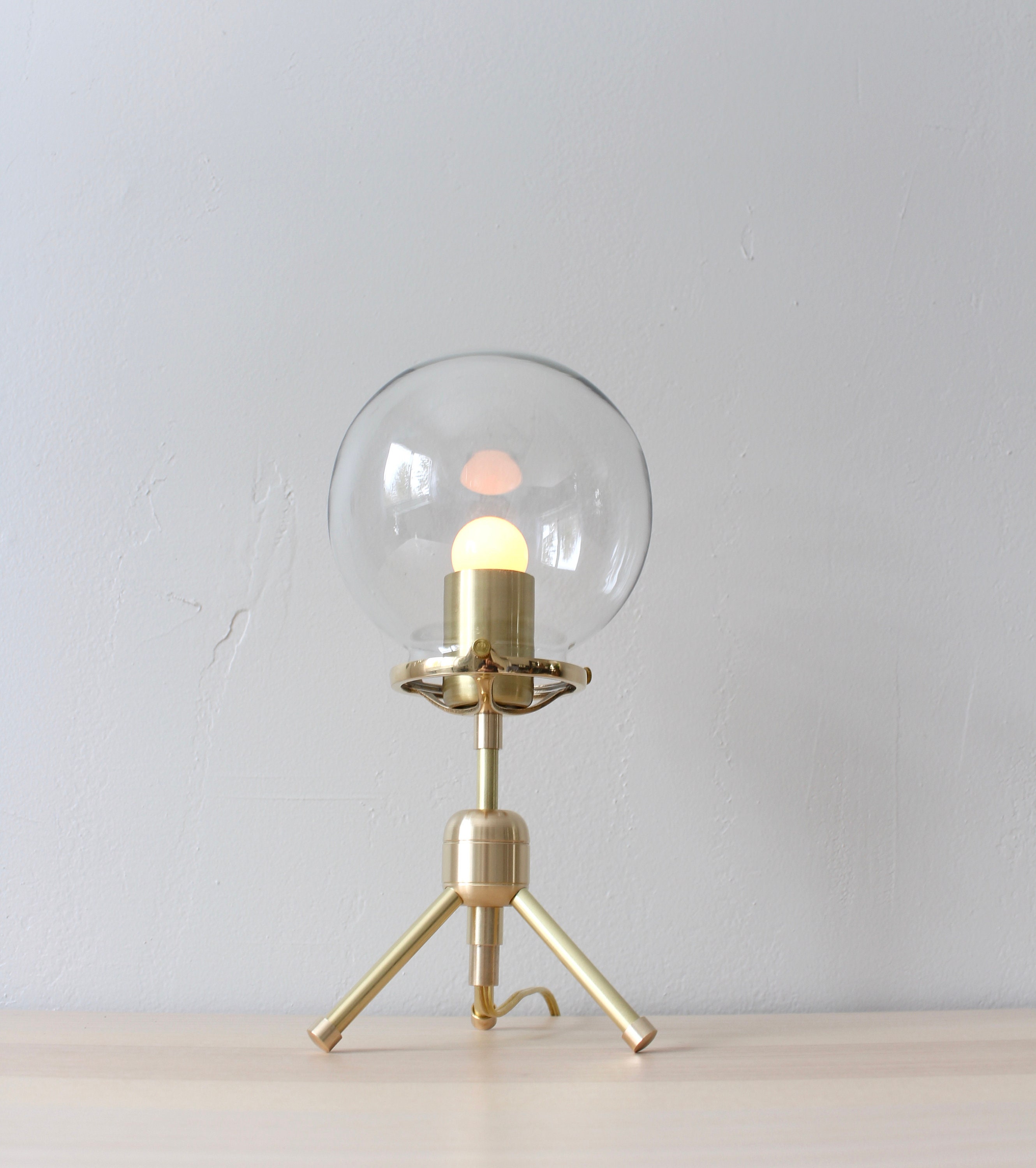 Globe shaped lamp best sale