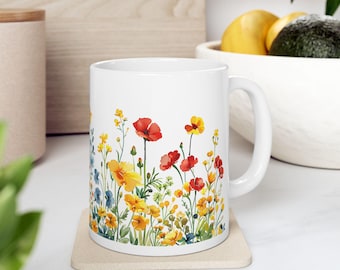 Taza de cerámica con flores silvestres de acuarela, taza de café con motivos florales botánicos
