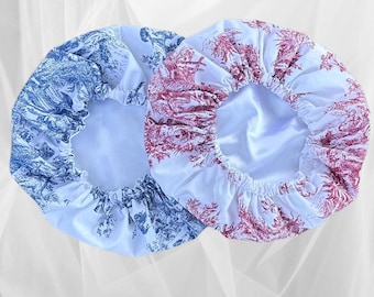Red and blue toile de jouy satin bonnet set gift- Perfect for curly, wavy, or straight hair, they combine beauty and practicality in one