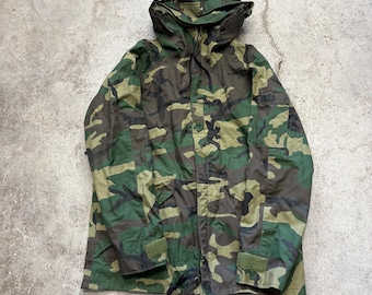 Vintage ECW Goretex Parka: Woodland Camo Army Jacket, Made in USA
