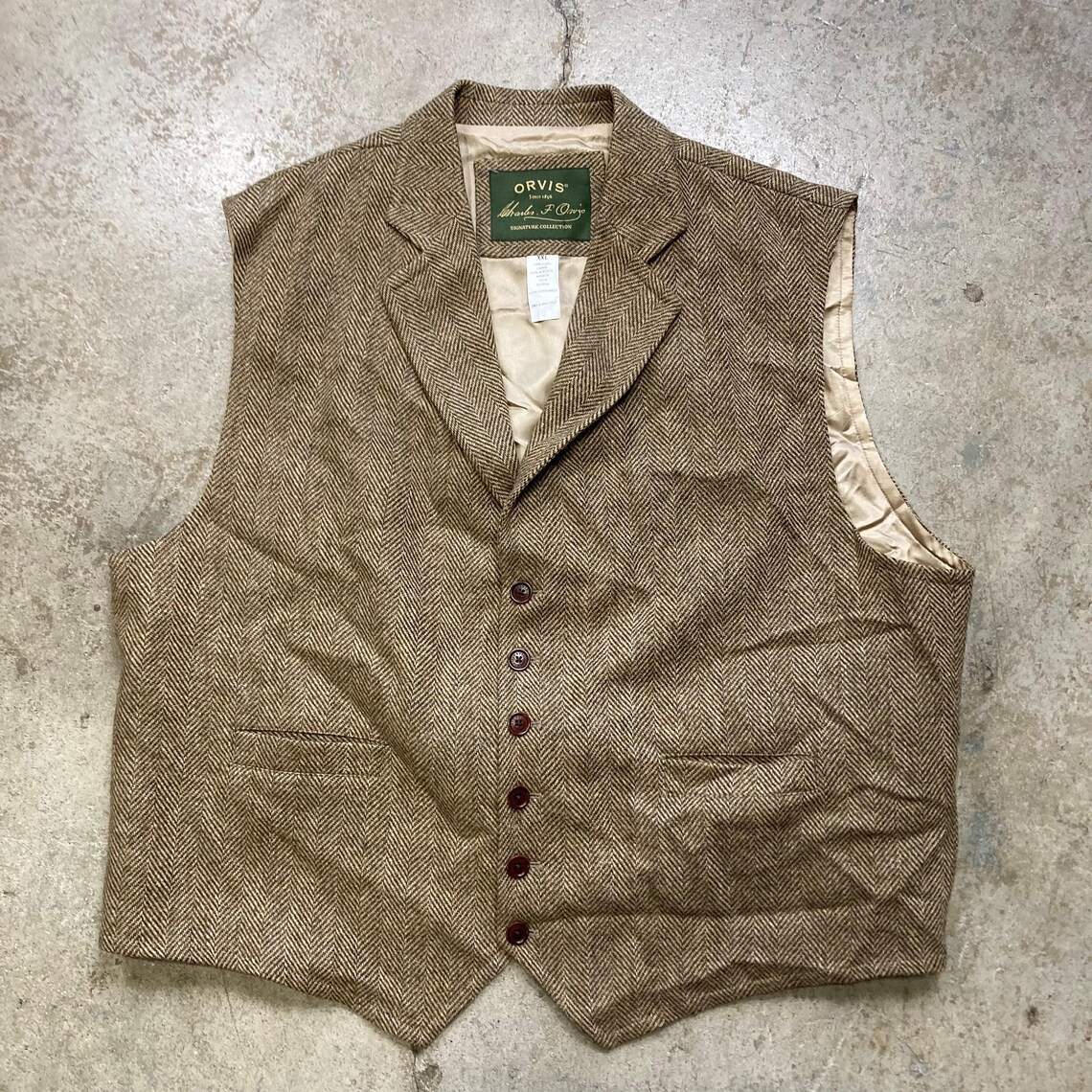 Orvis Signature Brown Herringbone Tweed All Wool Lapel Vest Waist Coat