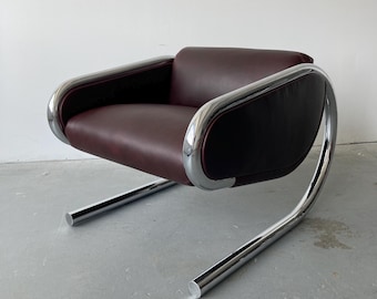 Vintage 1960s Roger Sprunger Cantilevered Chrome Tube and Plum Leather Lounge Chair