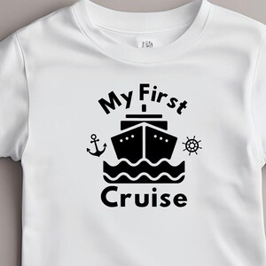 Cruise SVG | Family Cruise SVG Design for Cricut & Silhouette | Cruise Ship SVG Digital File for Crafts and Vacation Gifts
