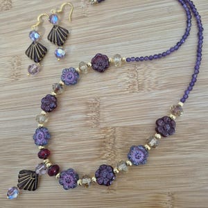 Czech Glass Floral Necklace Set