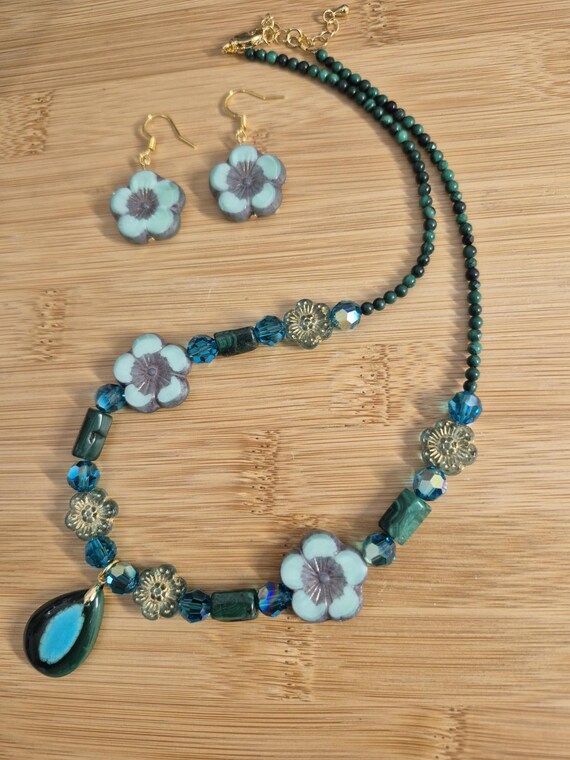 Malachite/Chrysocolla Pendant With Czech Glass Flowers and Matching Earrings