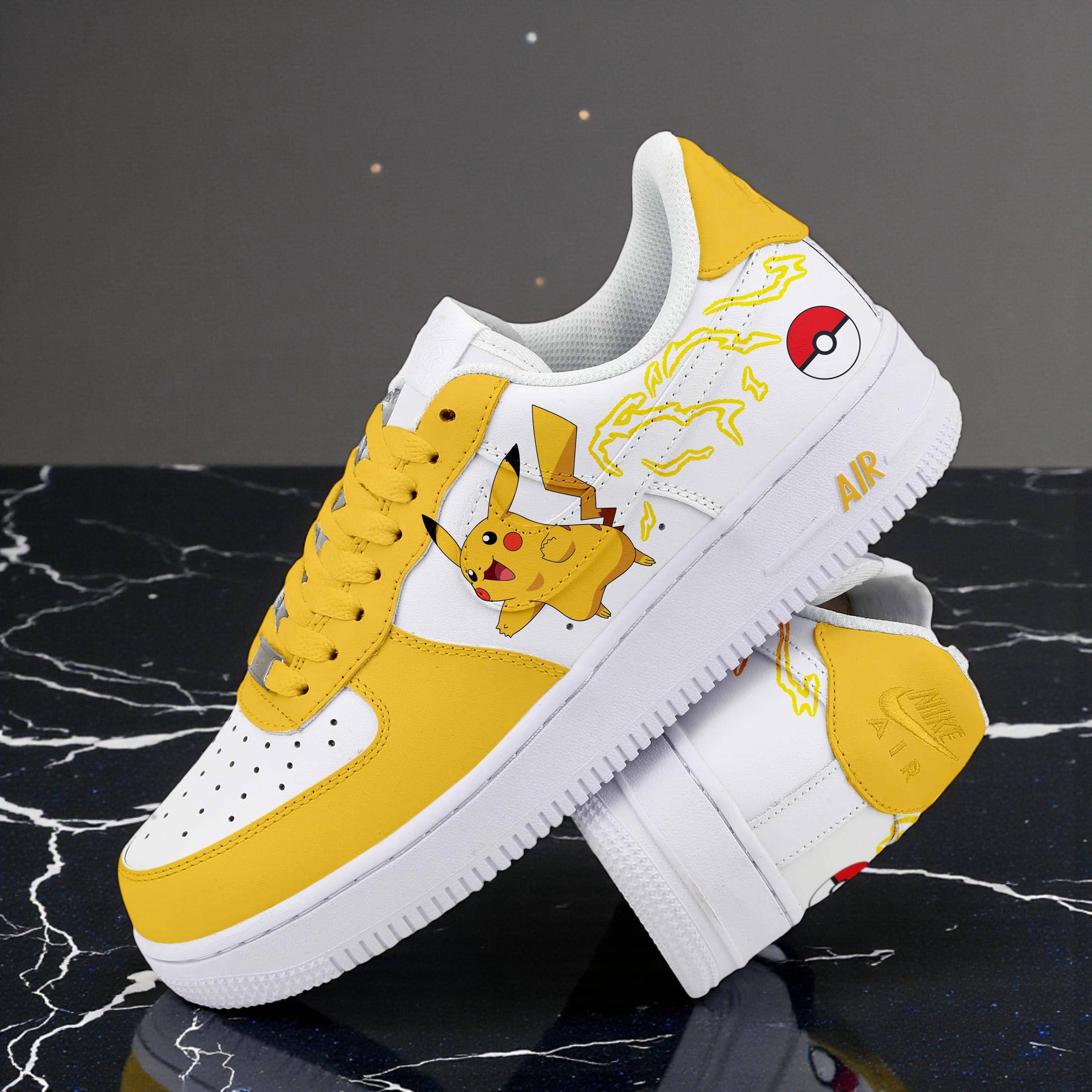 Pokémon Kids Felpa Con Cappuccio Pikachu Rocks - Unisex, Colore Nero/Giallo, Vestibilità Standard, Merch Ufficiale