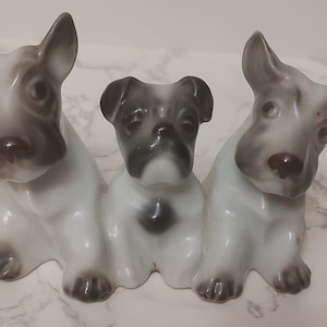 Vintage Trio Scottie Dog Scottish Terriers Figurine Mid Century Porcelain Japan
