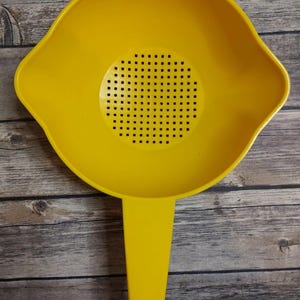 Tupperware Vintage Gelb 1 Quart Sieb Sieb große Form A9