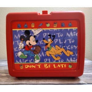 Vintage Mickey Mouse and Pluto Don&#39;t Be Late Red Lunch Box With Thermos 275