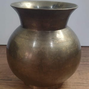 Vintage Bronze Fine Quality Shaped Holy Water Pot Lota Nice Patina