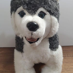 Vintage Husky Puppy Dog Plush Toy Stuffed Animal 9.5 Inches Blue Eyes B1