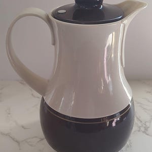 Vtg beige brown thermos West Germany insulated 570 coffee carafe tea warmer B2