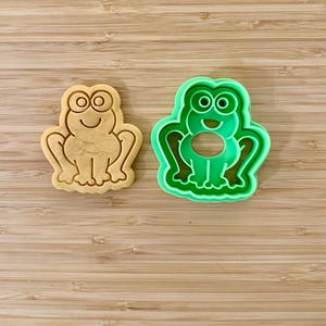 Frog Cookie Cutter and Stamp, Animal Cookie Cutter Stamp