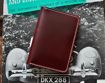 JonasV3 in Horween Cavalier - Vertical Bifold