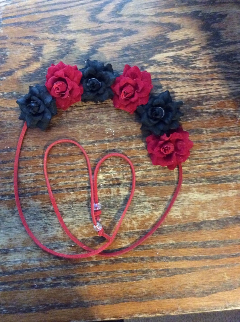 Black and Red Flower Headband afbeelding 2