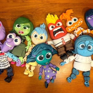 Emotion Friends Flexi Fidget Toys (full size)