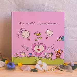 Un petit être d&#39;Amour - Livre de Naissance et de Grossesse fait avec Amour - Livre Bébé, Journal bébé, Cadeau de naissance, Photo Bébé