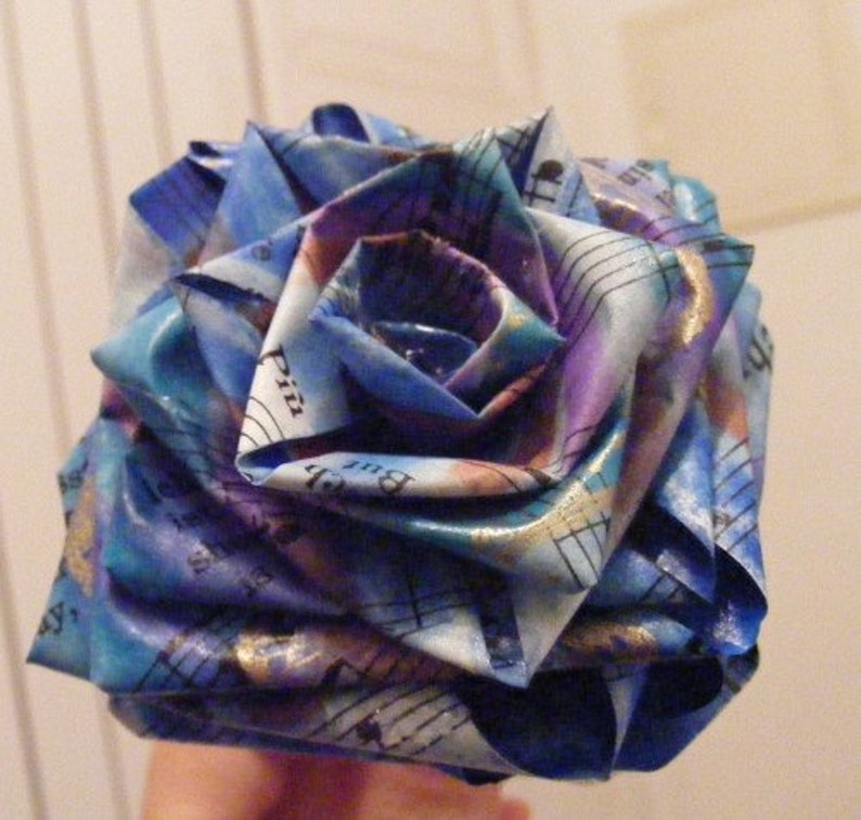 Sheet Music paper roses Petal Paper