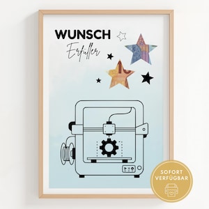 Puede incluir: Impresión enmarcada con una ilustración en blanco y negro de una impresora 3D. La impresión incluye las palabras alemanas "Wunsch Erfüller" y gráficos de estrellas. Una pegatina dorada con las palabras "SOFORT VERFÜGBAR" está en la esquina inferior derecha.