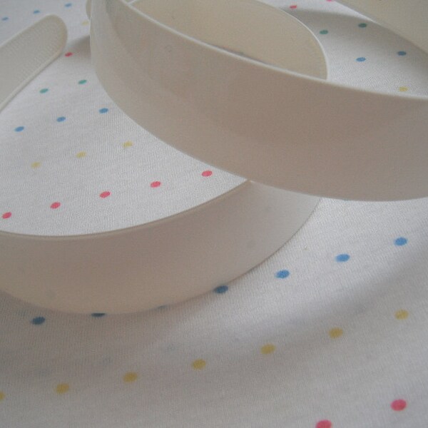 Extra Wide White Plastic Headbands, 1" Wide (2)