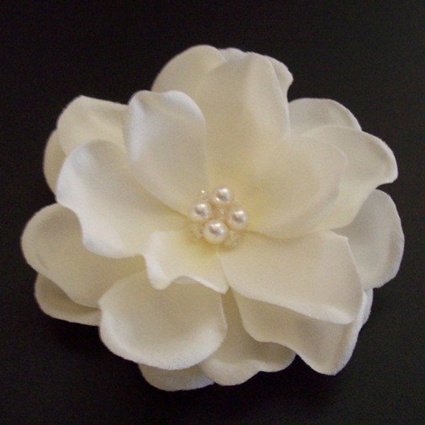 Swarovski Crystals, Swarovski Pearls, Ivory, Bride, Flower, Bridal, Hair Clip  Wedding, Custom,  Designer, Headpiece, Reception, Hair Piece, Fascinator