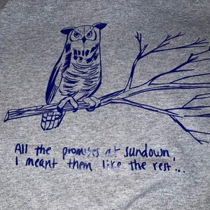 Joel&#39;s Owl Mug Sweatshirt TLOU 2