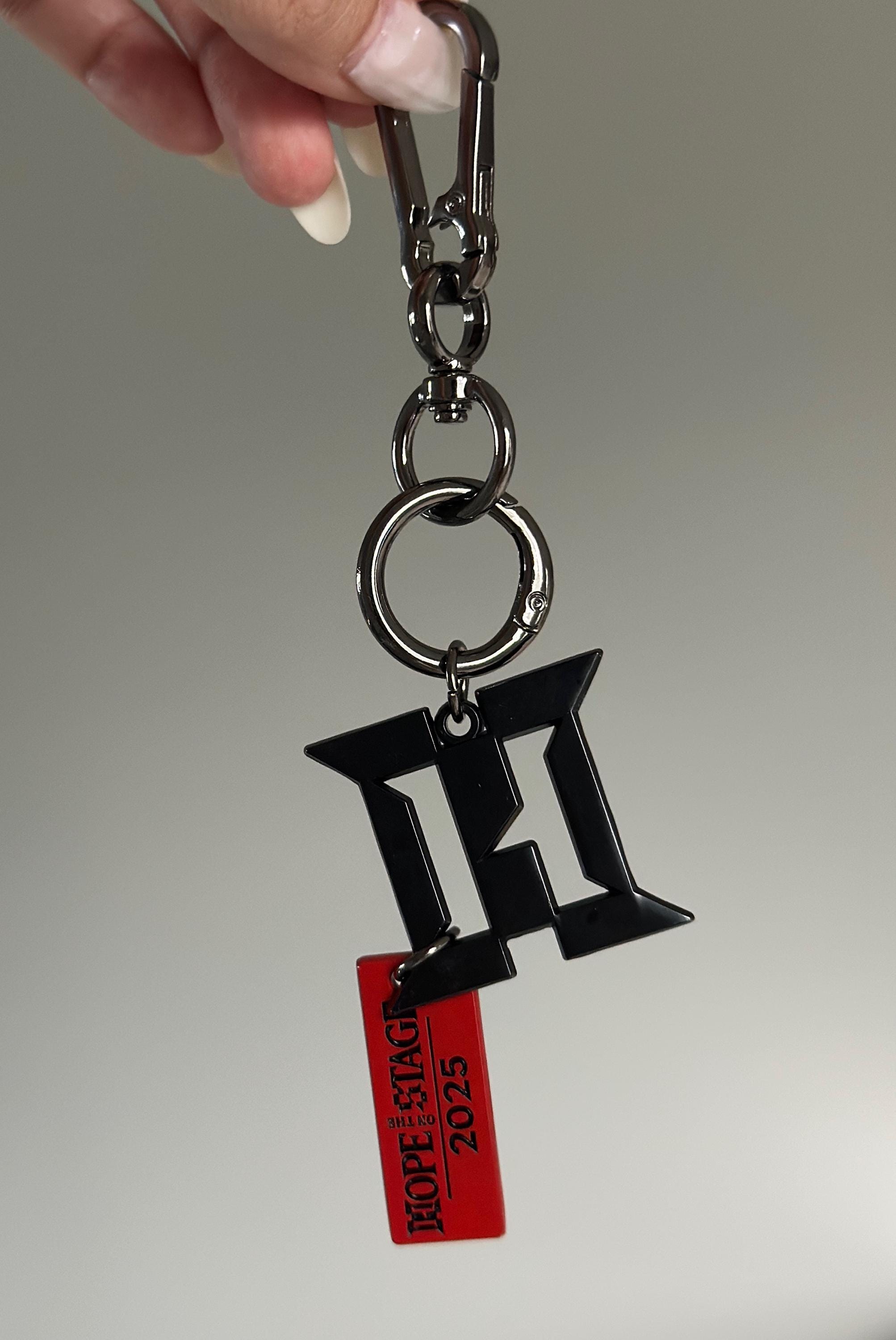 キーホルダー・キーリング j-hope Charm of HOPE Charm of HOPE ('Killin' It Girl' ver.)【グッズ】 | J-HOPE
