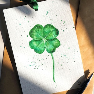 Cartão de felicitações do dia de São Patrício de trevo de quatro folhas pintado à mão em aquarela, cartão exclusivo de bênção irlandesa de boa sorte Shamrok, presente para a mãe, impresso