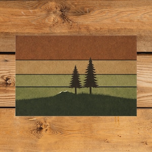 Peut inclure: Une impression rectangulaire avec un design de paysage rétro. L'œuvre d'art présente une montagne et deux pins sur une colline herbeuse, sur fond de rayures horizontales marron, beige et vert.