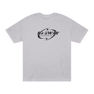 BAGWAY Retro Unisex Classic Tee, Casual Graphic Shirt, Vintage Style Top, Cool Gift for Teens, Street Style Apparel, Summer Fashion image 3