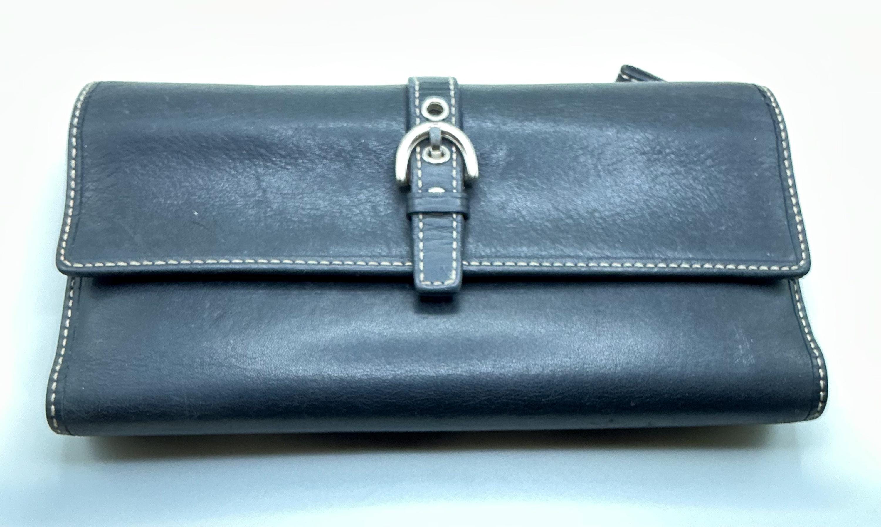 A Rare HTF Vintage Y2K Coach Black Leather Tri-fold Wallet Plus 