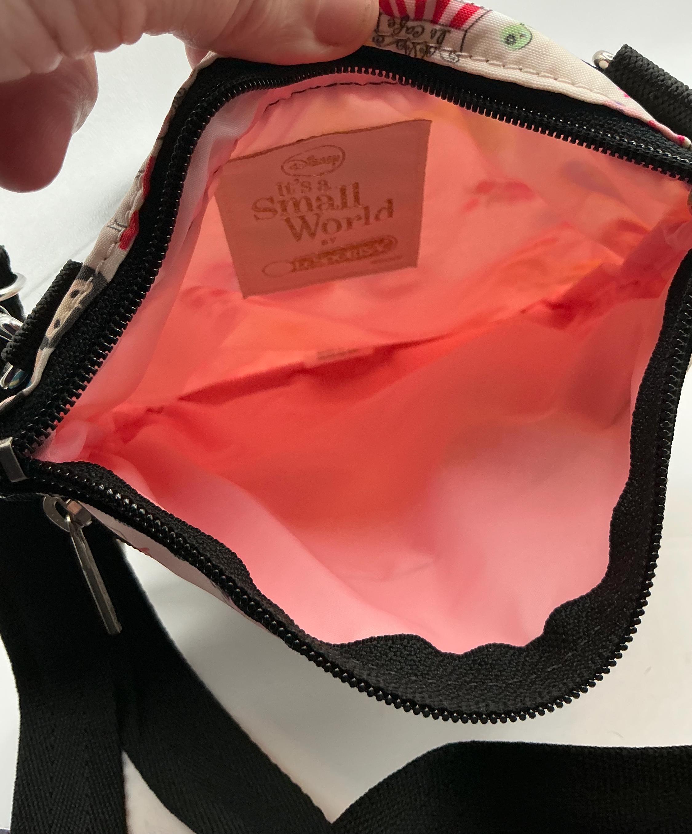 A Rare HTF Vintage Lesportsac It's A Small World Crossbody