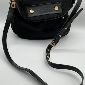 A Rare HTF Marc by Marc Jacobs Preppy Legend Natasha Black Nylon Crossbody Purse