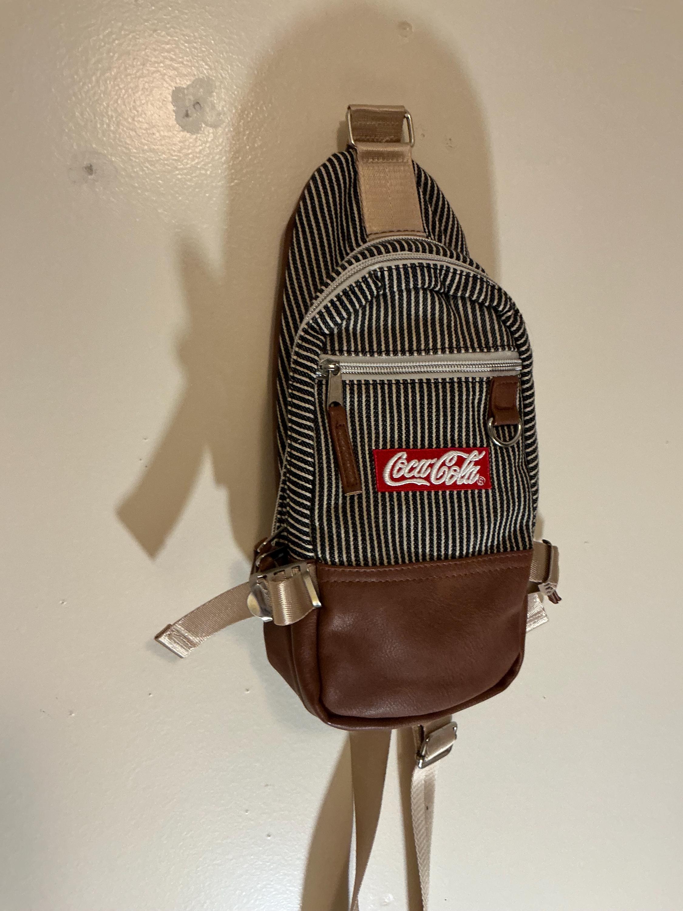 NWOT Vintage Rare HTF Coca-Cola Sling Bag Crossbody Shoulder Handbag NWOT Vintage Rare HTF Coca-cola Sling Bag Crossbody Shoulder  main image 2