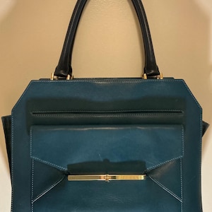 Un raro bolso tote vintage HTF Tory Burch Penelope de piel color verde azulado
