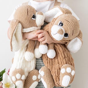 Schema coniglietto all'uncinetto: giocattolo amigurumi (schema PDF)