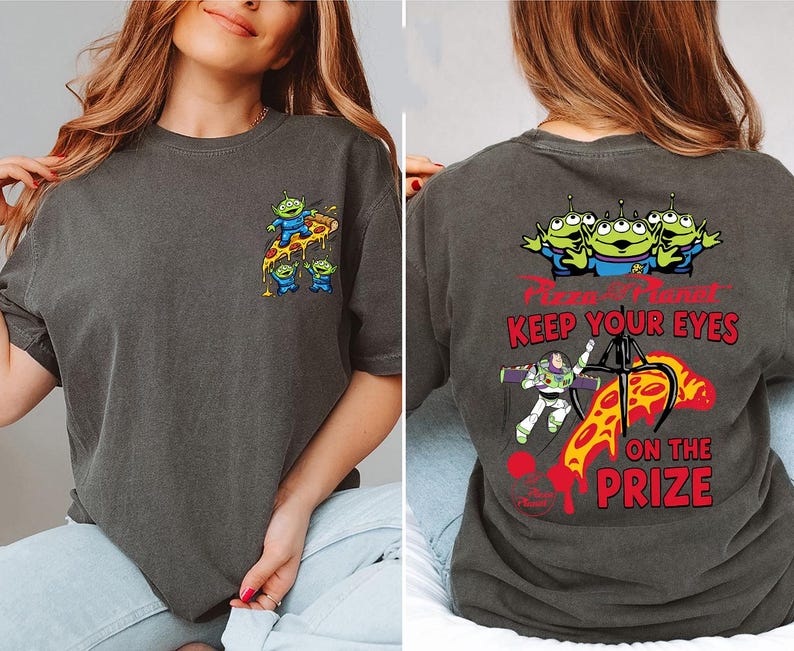 Two-sided Disney Toy Story Alien Buzz Lightyear Shirt, Pizza Planet Keep Your Eyes on the Prize Tee, Disney World Trip Outfit bild 1