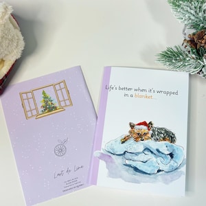 Chien dans une couverture | Carte de voeux Aquarelle | Cadeau pour les amoureux des chiens | Série Amis à fourrure | Blanc à l'intérieur