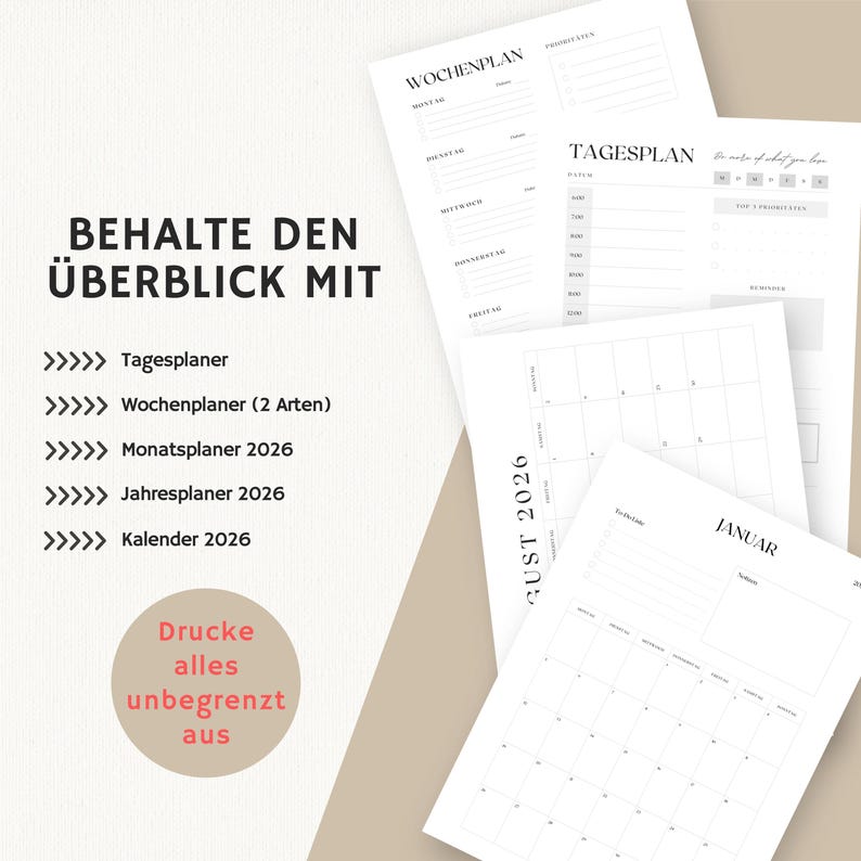 K&ouml;nnte beinhalten: Eine Sammlung wei&szlig;er Papierplaner mit deutschem Text. Die Bl&auml;tter enthalten Tages-, Wochen- und Monatsplanungsseiten f&uuml;r 2026, mit dem Text "BEHALTE DEN &Uuml;BERBLICK MIT" und "Drucke alles unbegrenzt aus".