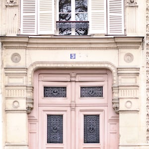 Paris Fotografie - Blush Tür im Quartier Quartier, Paris - Kunstdruck, Fine Art Fotografie, große Wandkunst, French Home Decor, Galeriewand