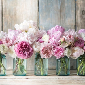 Fotografia floreale - Peonie, rose e ranuncoli in barattoli, decorazioni floreali romantiche, grandi quadri, decorazioni per la casa